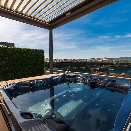 Апартаменты Luxury Royal M With Pool V Трогир